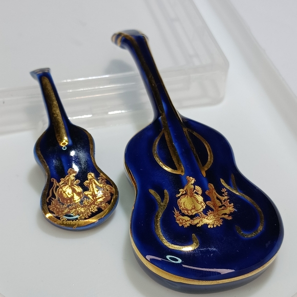 Vintage 22k Gold Trim Limoges France Guitar Figurine Cobalt Blue Courting Couple - Picture 1 of 14